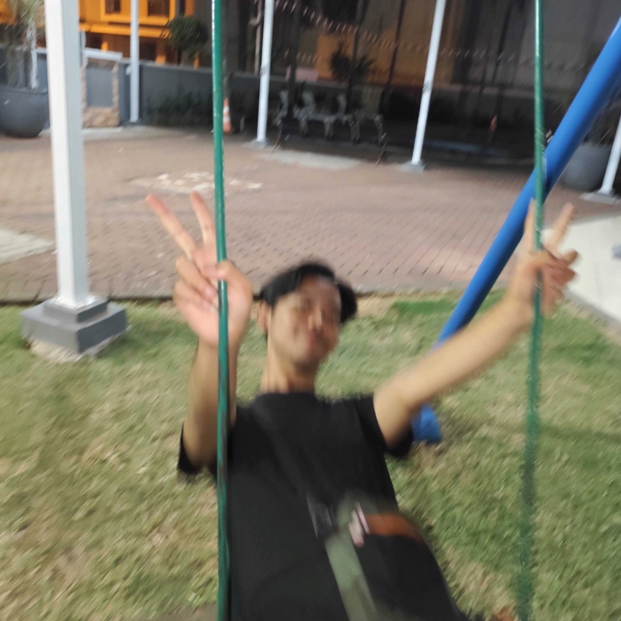 Aiyszxzs
