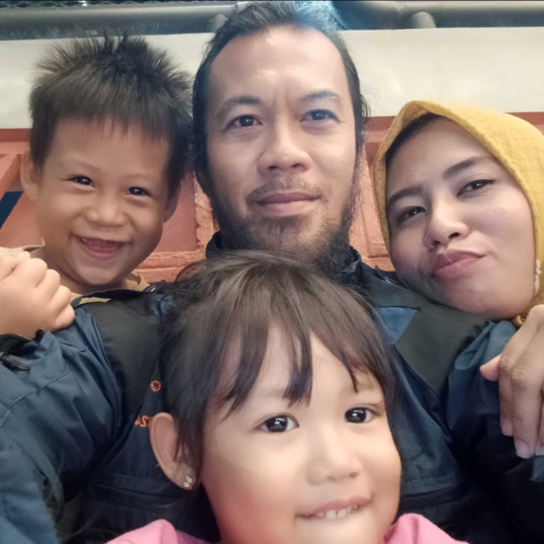 Eka83